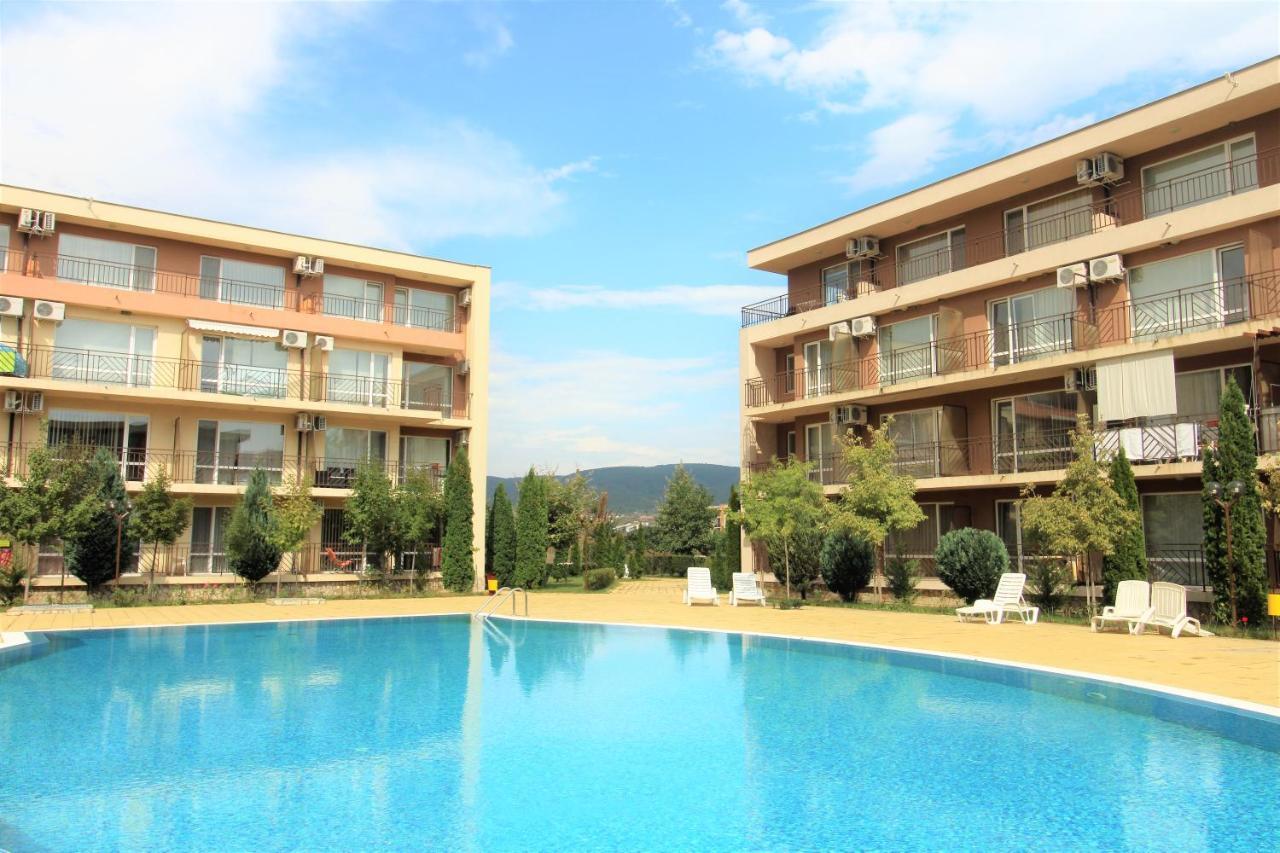 Holiday-Orchid Menada Apartments Slantschew brjag Exterior foto