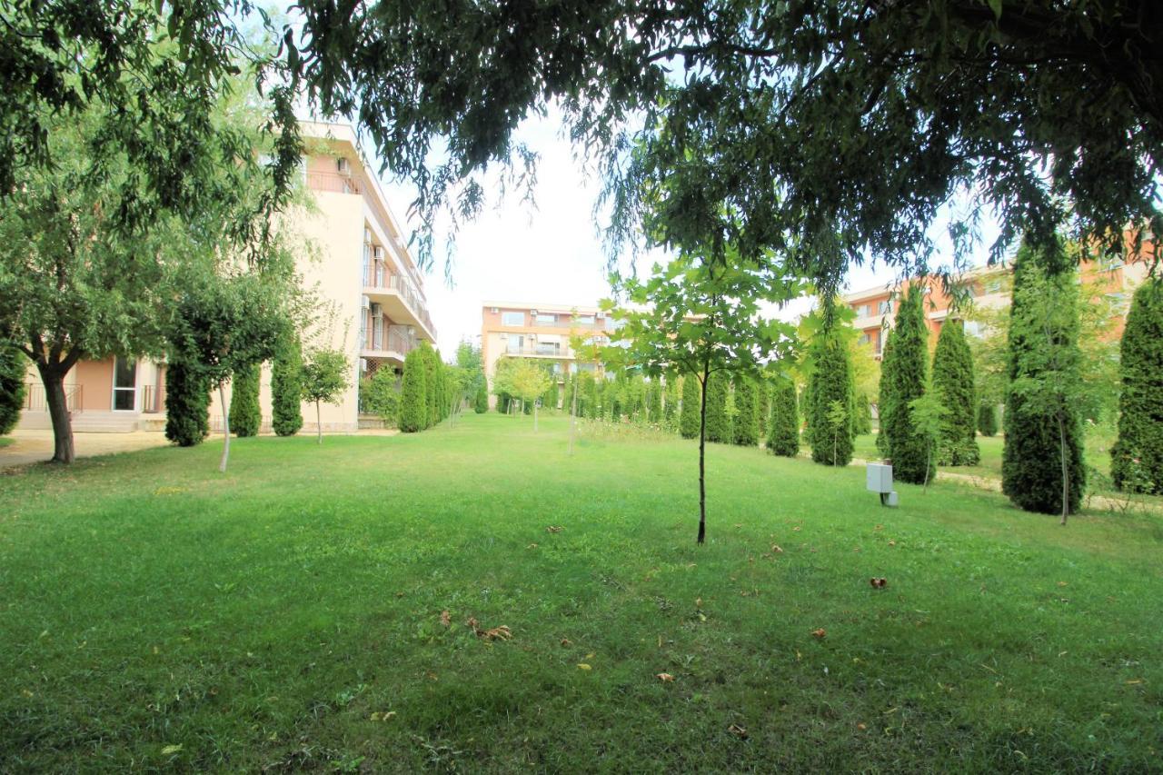 Holiday-Orchid Menada Apartments Slantschew brjag Exterior foto
