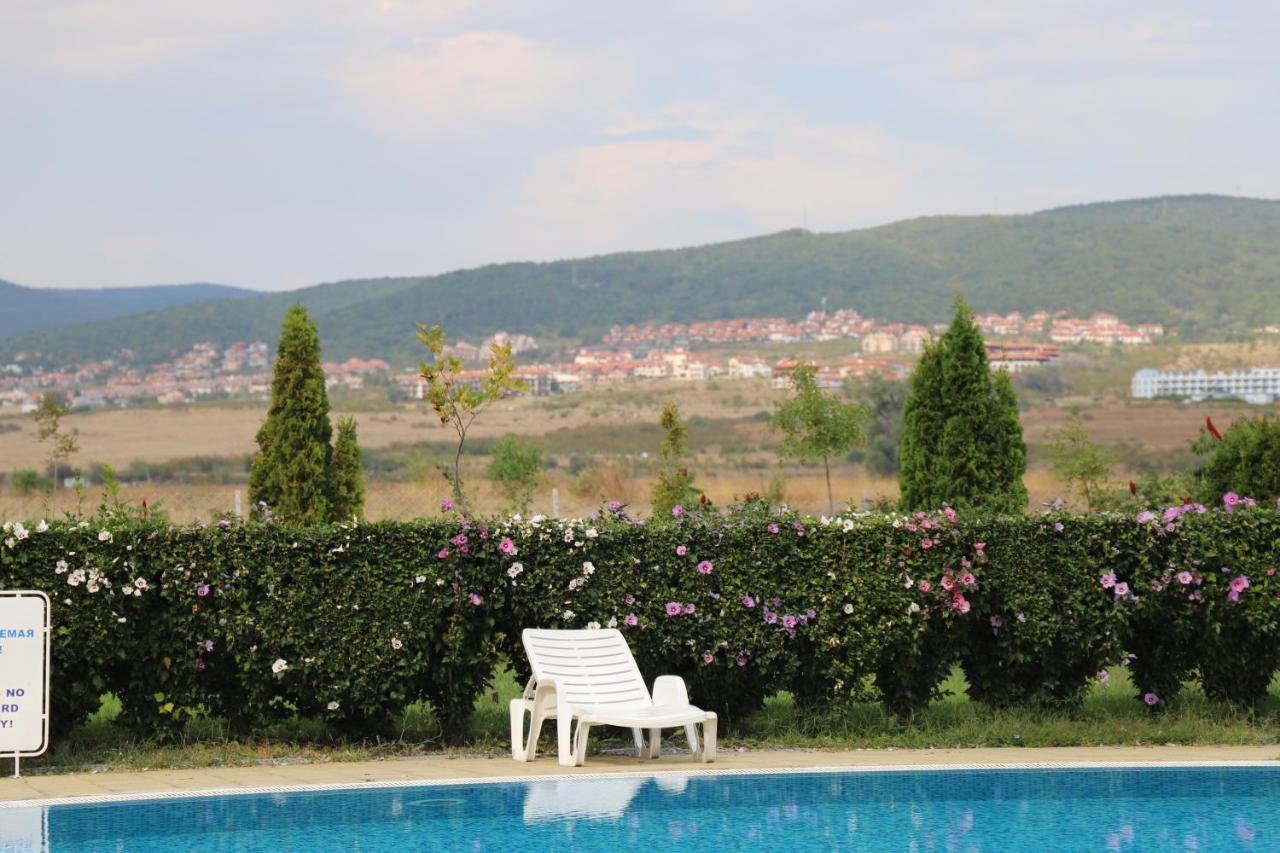 Holiday-Orchid Menada Apartments Slantschew brjag Exterior foto